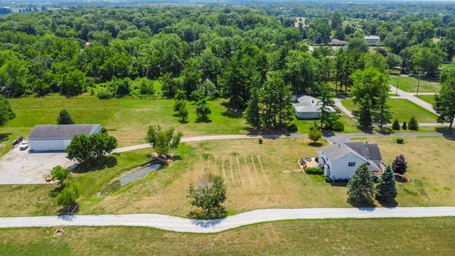 679 N 700 W, Hobart, IN 46342