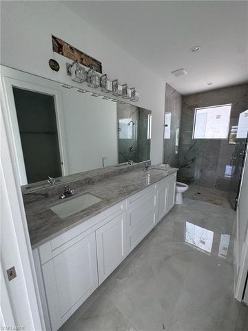 2675 35th AVE NE, Naples, FL 34120