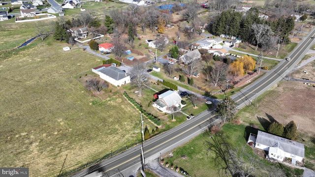 401 PARK RD, Fleetwood, PA 19522