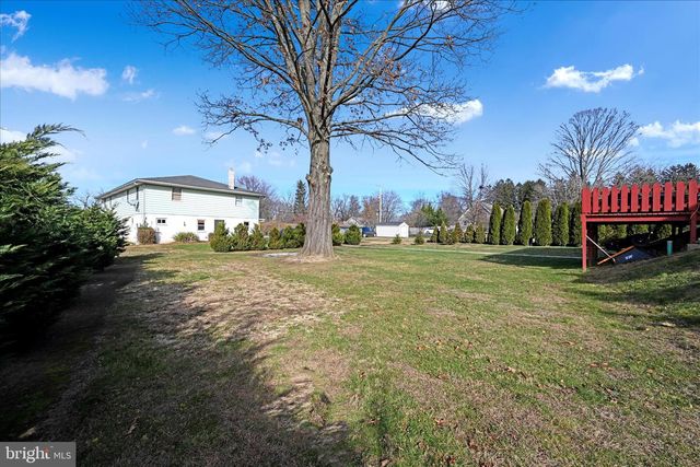 401 PARK RD, Fleetwood, PA 19522