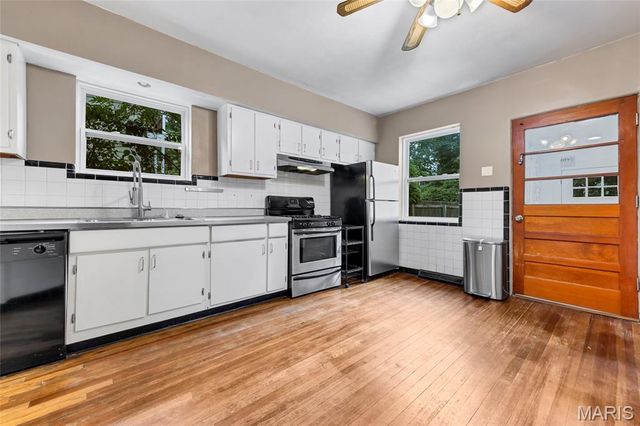 6563 Hoffman Avenue, St Louis, MO 63139
