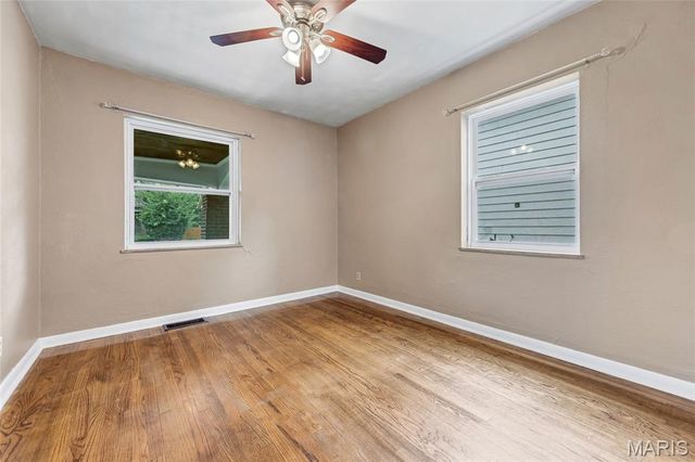6563 Hoffman Avenue, St Louis, MO 63139