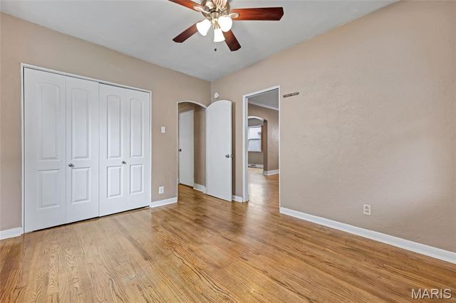 6563 Hoffman Avenue, St Louis, MO 63139