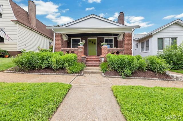 6563 Hoffman Avenue, St Louis, MO 63139