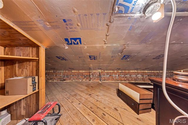 6563 Hoffman Avenue, St Louis, MO 63139