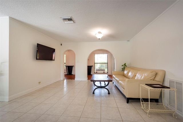 3412 Leigh Rd, Pompano Beach, FL 33062
