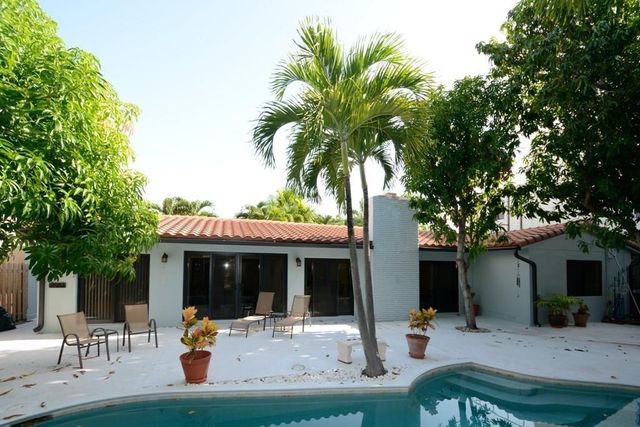 3412 Leigh Rd, Pompano Beach, FL 33062