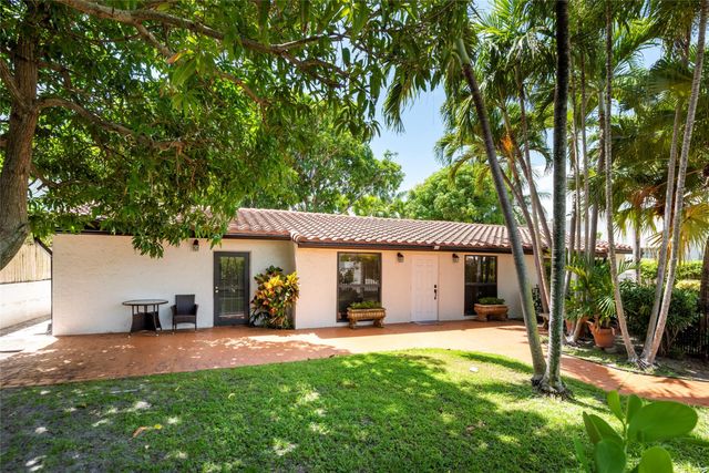 3412 Leigh Rd, Pompano Beach, FL 33062