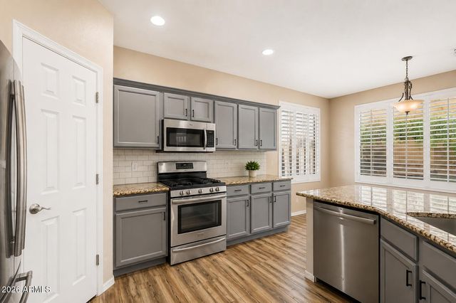26053 N 68TH Drive, Peoria, AZ 85383