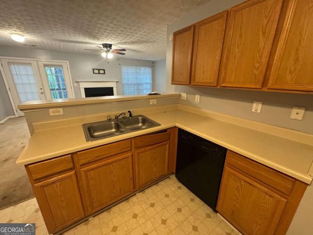3653 Woodland Cove, Decatur, GA 30034