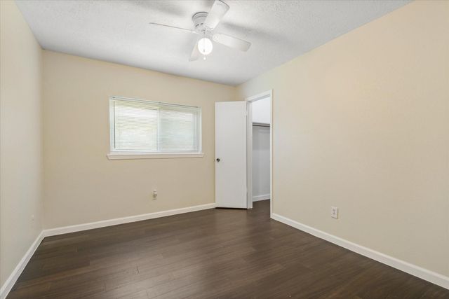 2507 Kings Chapel Road, Friendswood, TX 77546