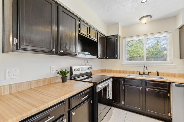 2507 Kings Chapel Road, Friendswood, TX 77546