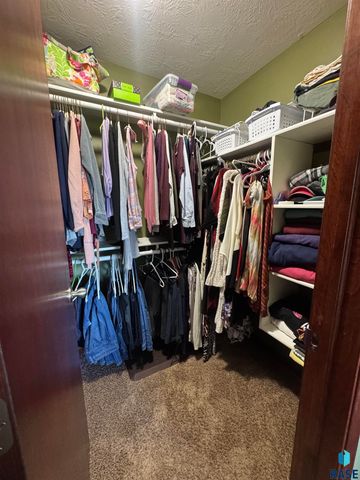 6509 S Tomar Rd Apt 3, Sioux Falls, SD 57108