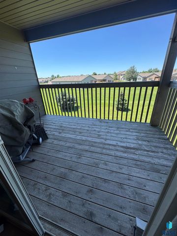6509 S Tomar Rd Apt 3, Sioux Falls, SD 57108