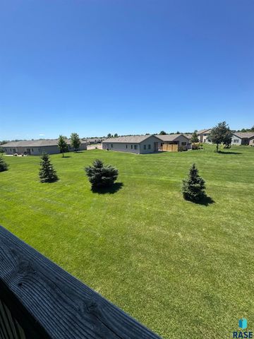 6509 S Tomar Rd Apt 3, Sioux Falls, SD 57108