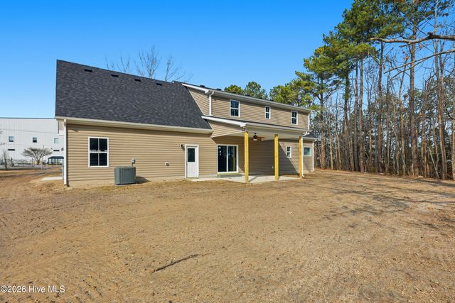 511 Harvest Point Road, Elizabeth City, NC 27909