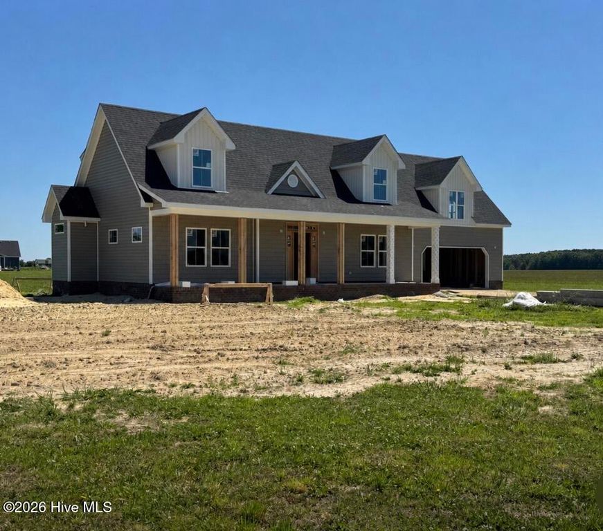 511 Harvest Point Road, Elizabeth City, NC 27909