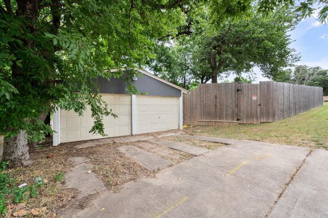 2859 W Brooklyn Avenue, Dallas, TX 75211