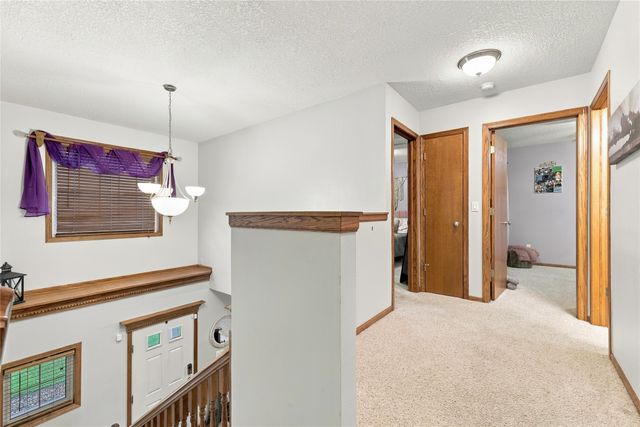 2306 NW Park Meadows Drive, Ankeny, IA 50023
