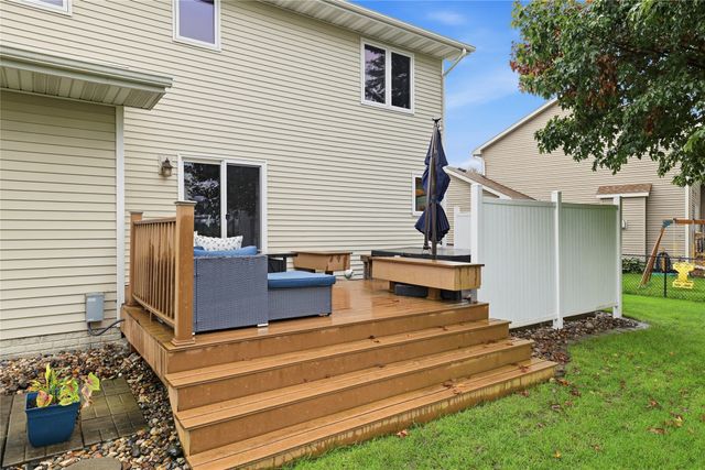 2306 NW Park Meadows Drive, Ankeny, IA 50023