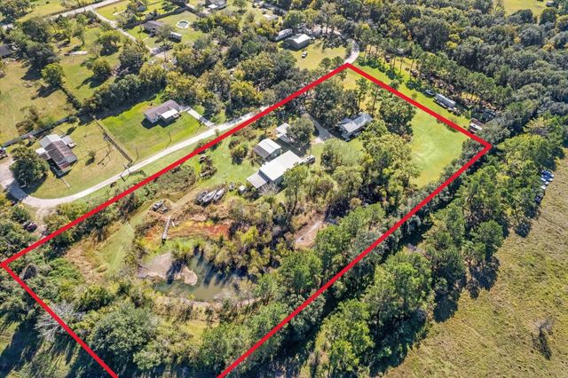 1515 Algoa Friendswood Road, Alvin, TX 77511