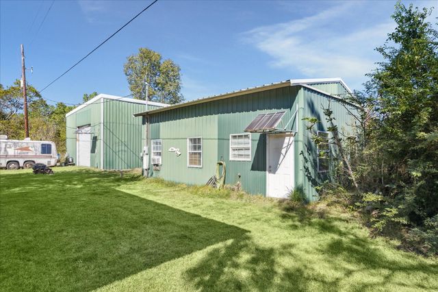 1515 Algoa Friendswood Road, Alvin, TX 77511