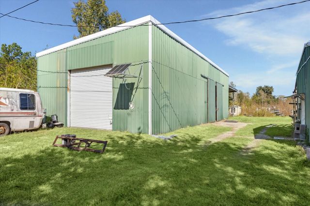 1515 Algoa Friendswood Road, Alvin, TX 77511