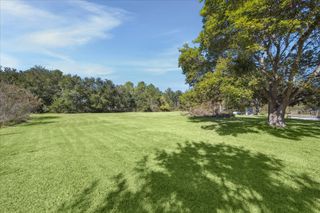 1515 Algoa Friendswood Road, Alvin, TX 77511