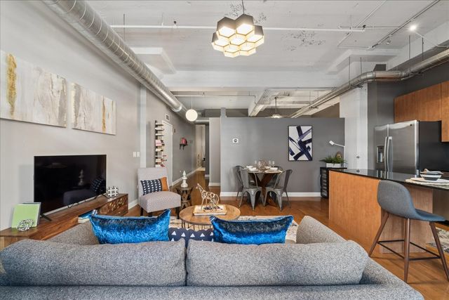 565 W Quincy Street 609, Chicago, IL 60661