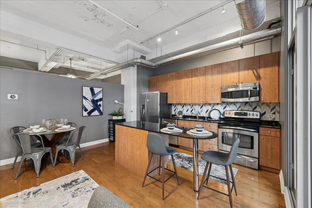 565 W Quincy Street 609, Chicago, IL 60661