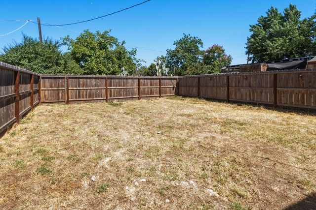 394 S West, Merced, CA 95341