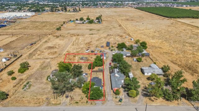 394 S West, Merced, CA 95341