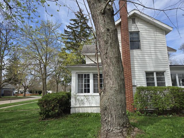 1015 Wheeler STREET, Lake Geneva, WI 53147