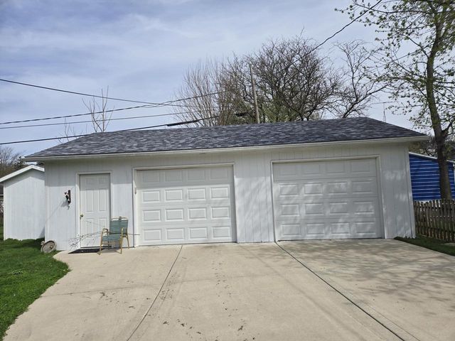 1015 Wheeler STREET, Lake Geneva, WI 53147