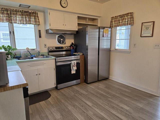 1015 Wheeler STREET, Lake Geneva, WI 53147