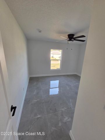 1275 Hastings Road SW, Palm Bay, FL 32908