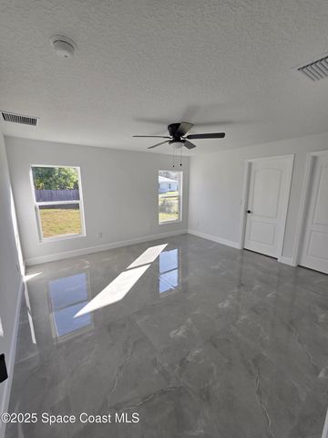 1275 Hastings Road SW, Palm Bay, FL 32908