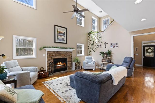 123 Sweetbriar Drive, Jasper, GA 30143