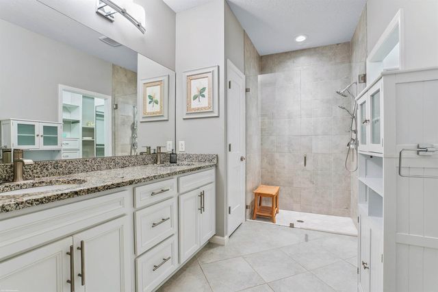 4337 Beauty Leaf Circle, Vero Beach, FL 32967