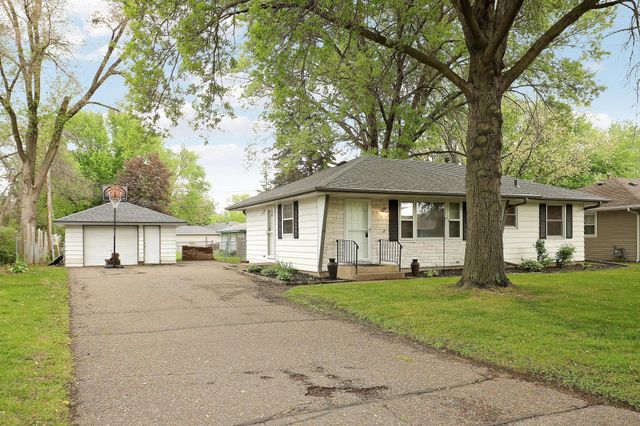 6644 90th Street S, Cottage Grove, MN 55016