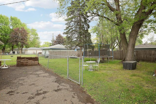 6644 90th Street S, Cottage Grove, MN 55016