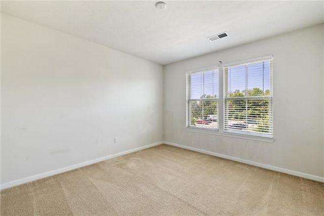 2020 connecticut ln, Franklin Park, PA 15143