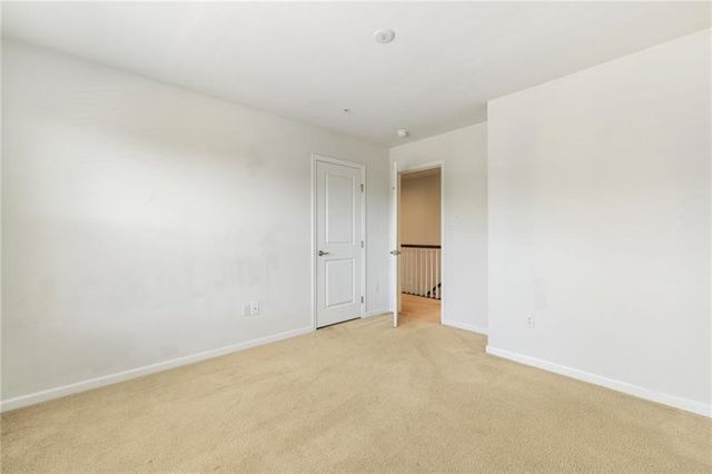 2020 connecticut ln, Franklin Park, PA 15143