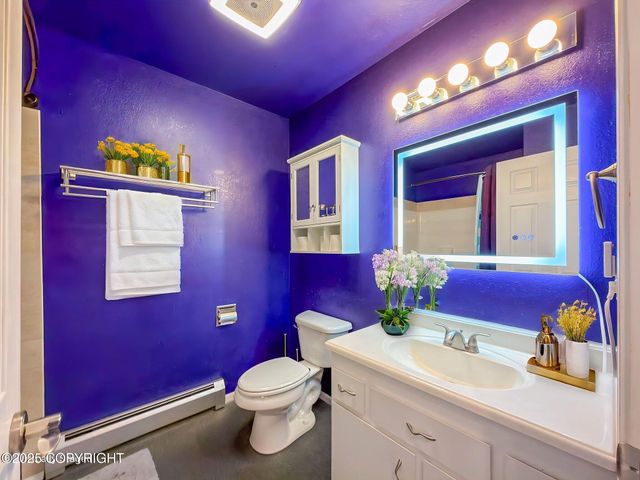 10529 Boysen Berry Place, Anchorage, AK 99515