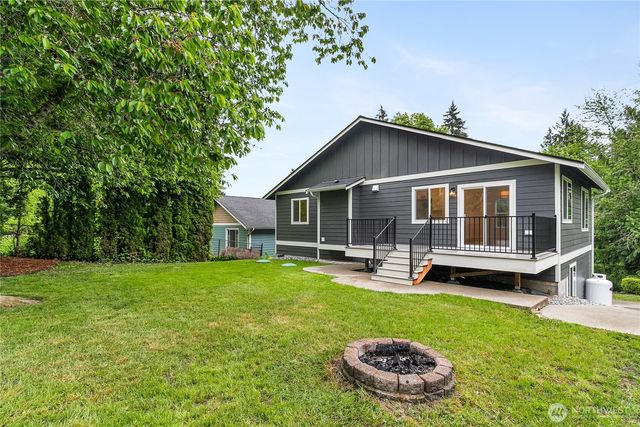 521 Rainbow Drive, Sedro Woolley, WA 98284