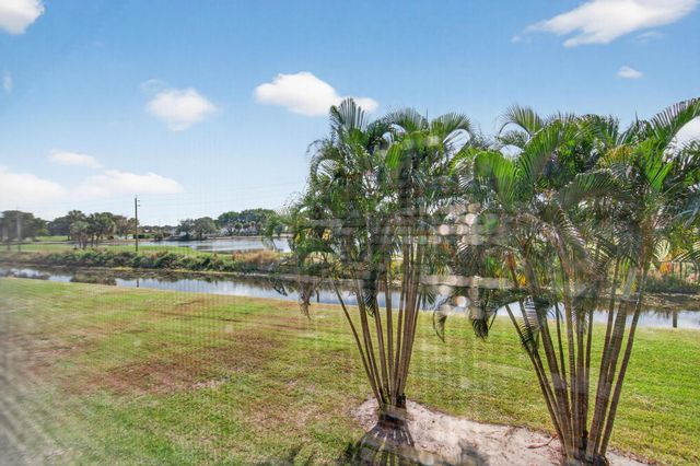 5771 Fairway Park Court 205, Boynton Beach, FL 33437