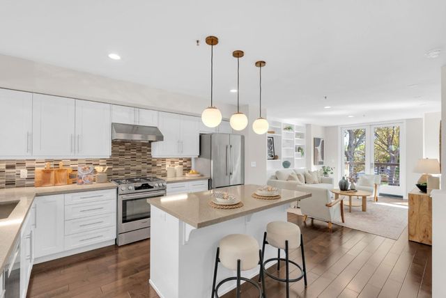 612 Hope Street, Mountain View, CA 94041