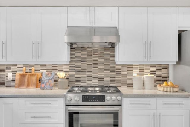 612 Hope Street, Mountain View, CA 94041