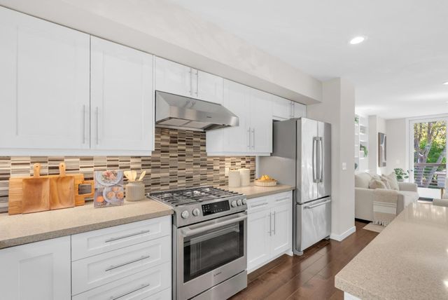 612 Hope Street, Mountain View, CA 94041