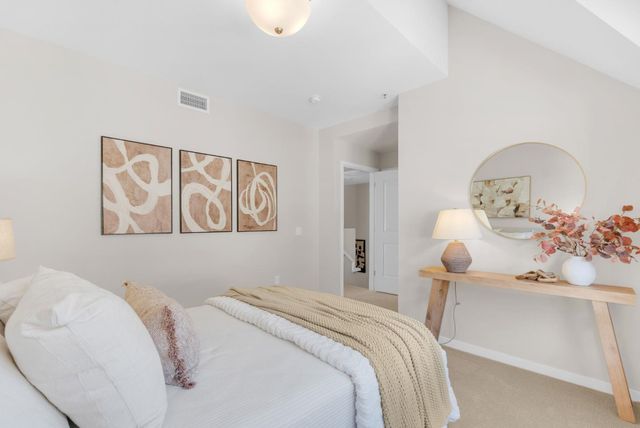 612 Hope Street, Mountain View, CA 94041